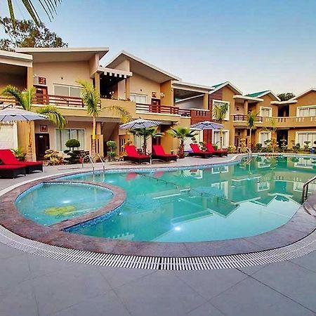 Corbett Fun Resort ラムナガル エクステリア 写真